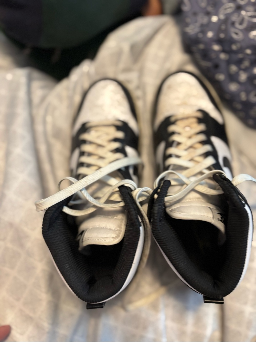Nike White and Black Men's Athletic Shoes